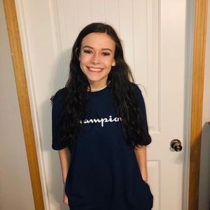 champion shirt! More like a m/L